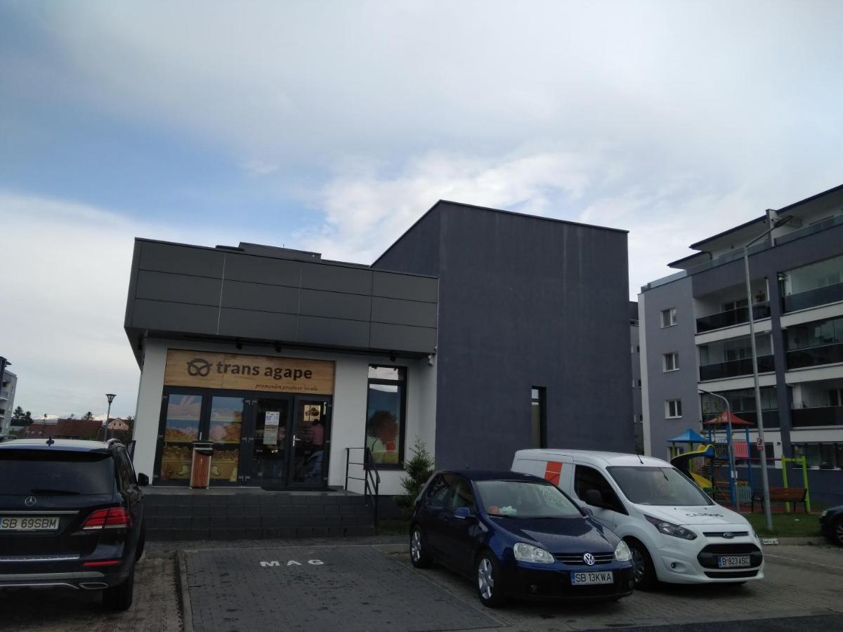Azzurro Apartment